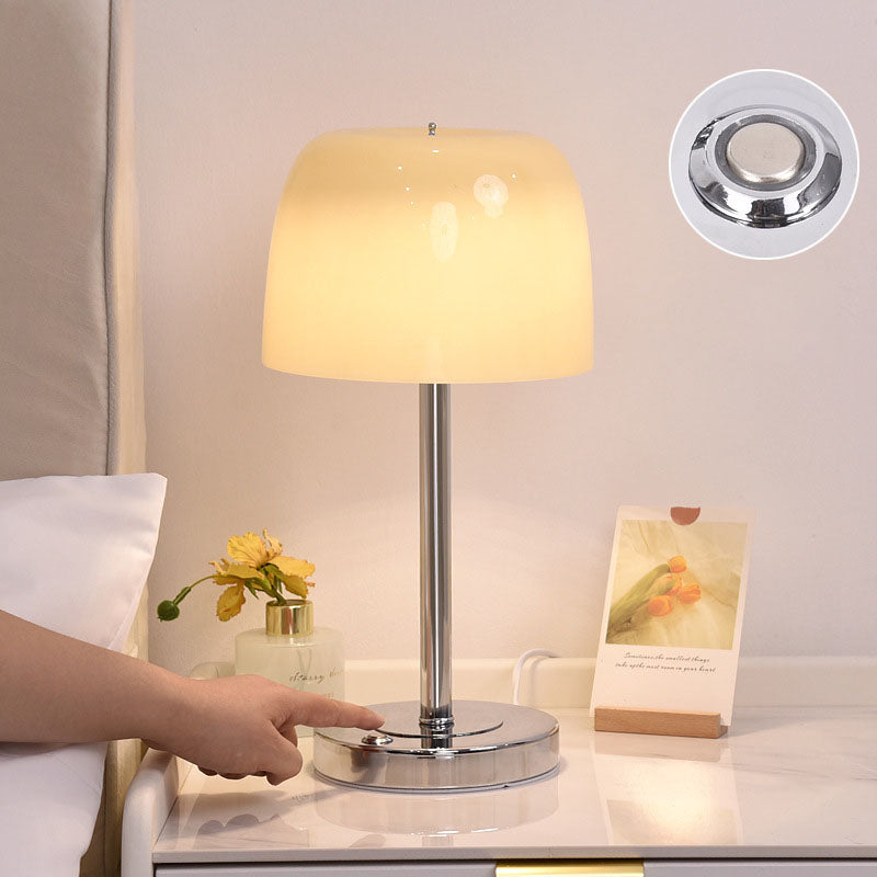 Lighteme Simple Petal Table Lamp