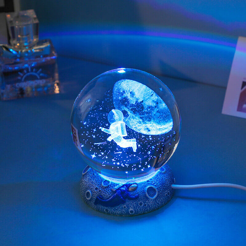 Lighteme Underwater World Crystal Ball Night Light