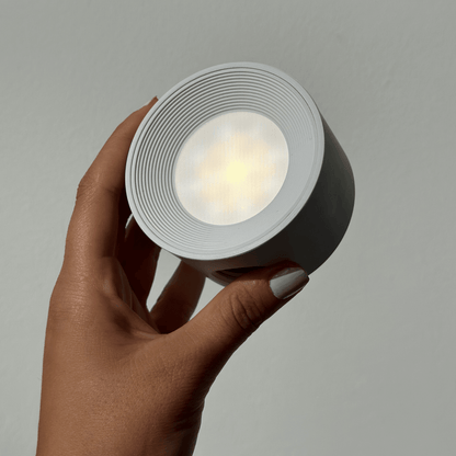 Lighteme LED wall light, wireless