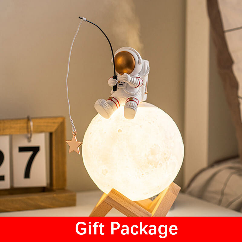 Lighteme Astronaut Humidifier Night Lamp