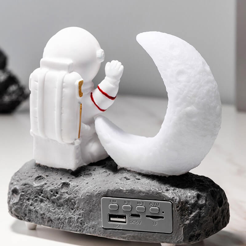 Lighteme Astronaut Bluetooth Speaker Night Lamp