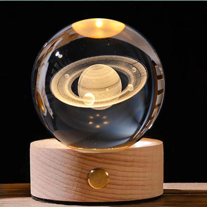 Leuchtender 3D-Kristallglobus von Lighteme – ein Nachtlicht wie kein anderes!