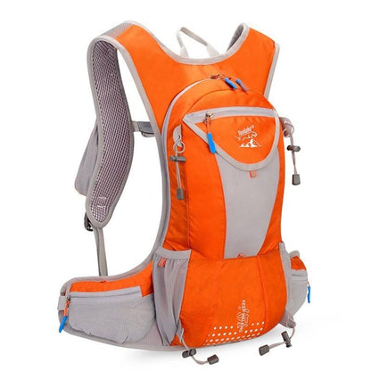Sac à dos d'équitation Lighteme Découvrez-en plus avec un sac à dos conçu pour les grands espaces !