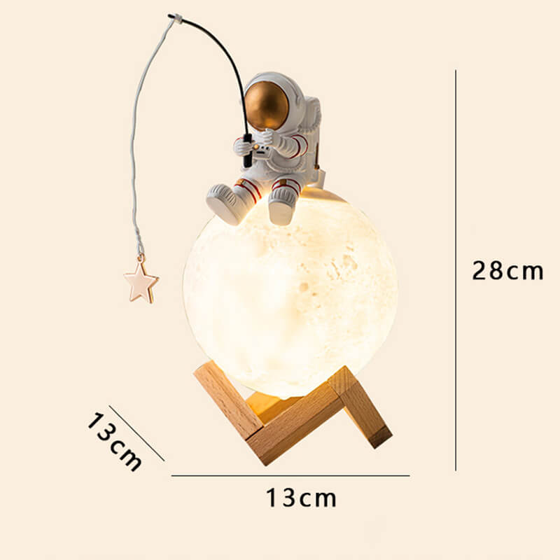 Lighteme Astronaut Humidifier Night Lamp