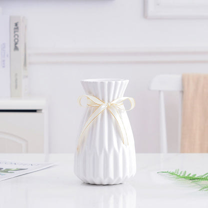 Lighteme Fashion White Porcelain Vase