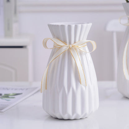 Lighteme Fashion White Porcelain Vase