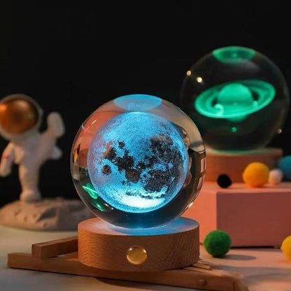 Leuchtender 3D-Kristallglobus von Lighteme – ein Nachtlicht wie kein anderes!