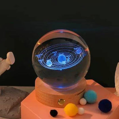Leuchtender 3D-Kristallglobus von Lighteme – ein Nachtlicht wie kein anderes!