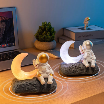 Lighteme Astronaut Bluetooth Speaker Night Lamp