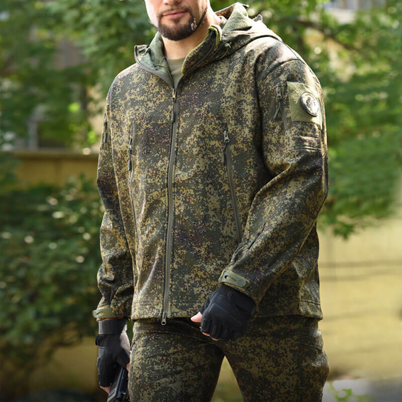 Lighteme Men's Softshell Clothing Suit Waterproof Tactical Uniform