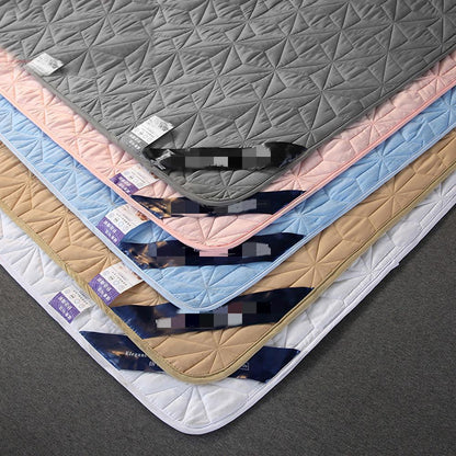Lighteme Oakbay Waterproof Mattress Cover (4 colors & 3 sizes)