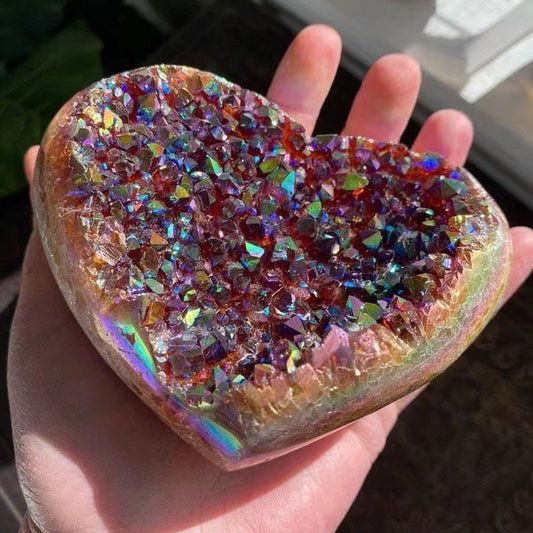 Amas de cristaux arc-en-ciel en forme de cœur Lighteme Angel Aura