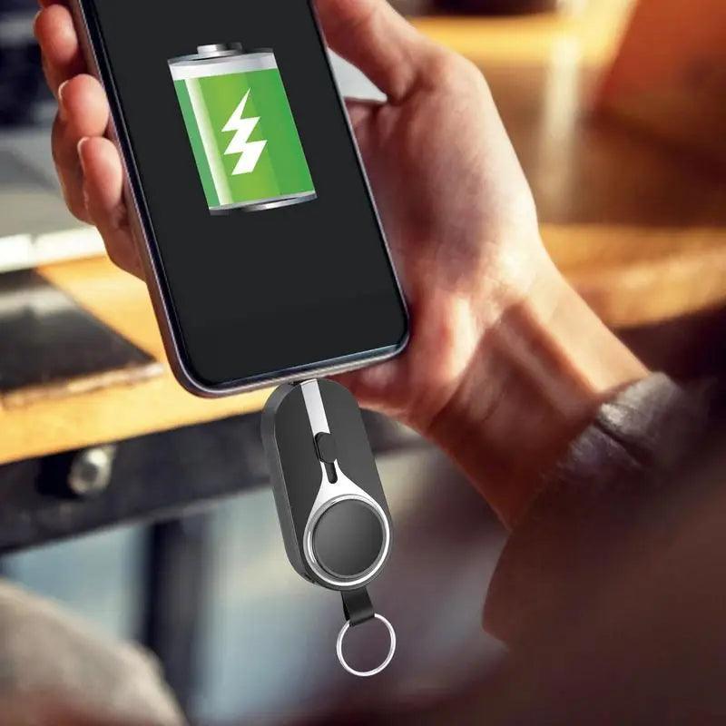 Lighteme 2 in 1 smartphone charger on your key ring