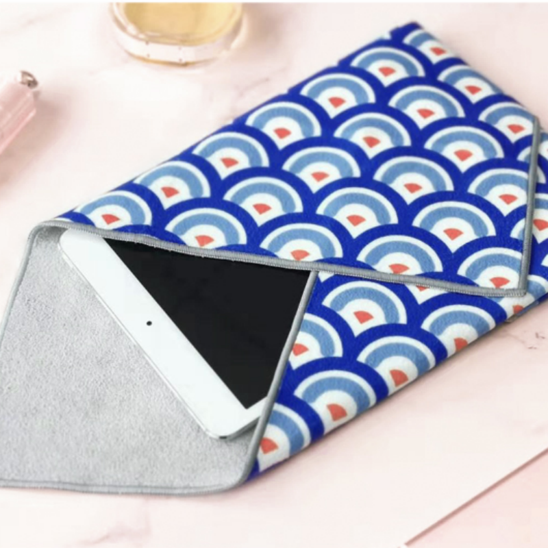 Pochette de protection pliable Lighteme (10 couleurs et 4 tailles)