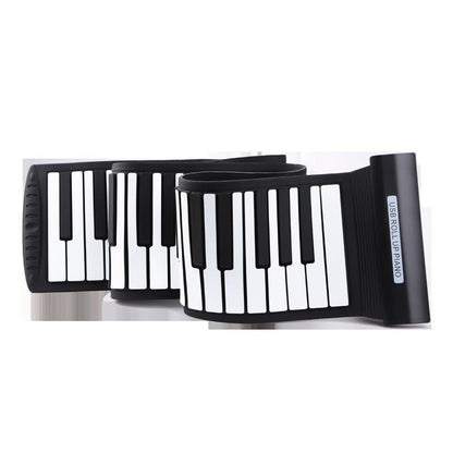 Easy to store while traveling! Roll it out in seconds to begin playing