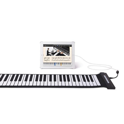 Easy to store while traveling! Roll it out in seconds to begin playing