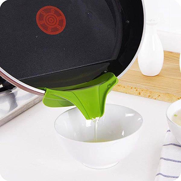 Lighteme Anti-spill Kitchenware Deflector (3 colors)