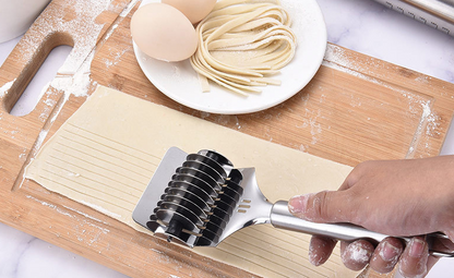 Lighteme Pasta Noodle Cutter, Spaghetti Maker, Noodle Lattice Roller