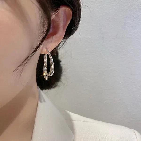 Lighteme Curved Earrings with Luxury Rhinestones
