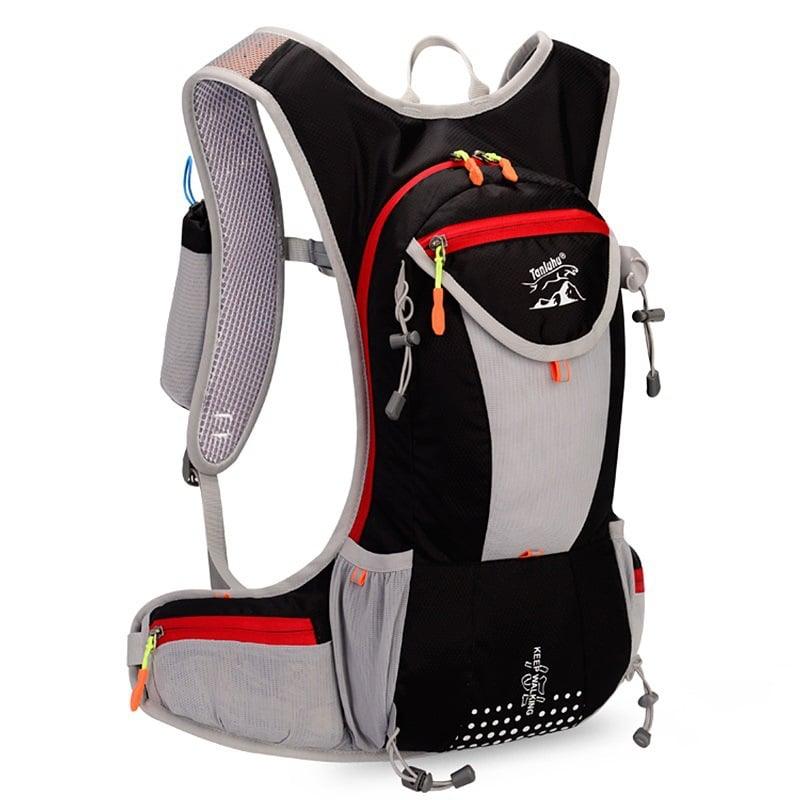 Sac à dos d'équitation Lighteme Découvrez-en plus avec un sac à dos conçu pour les grands espaces !
