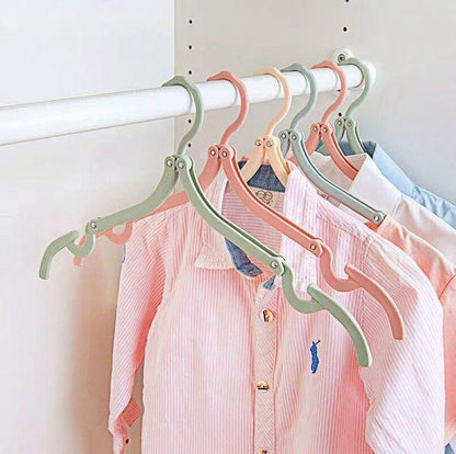 Lighteme Telescopic Folding Clothes-Hanger (4 colors)