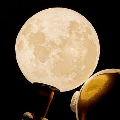 Lighteme Astronaut Resin Table Lamp