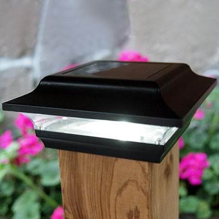 Lighteme Solar Fence Cap Light - Black