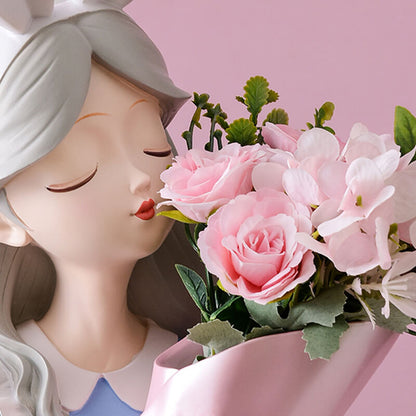 Lighteme Bouquet Girl Resin Decoration