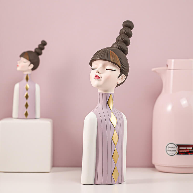 Lighteme Braid Girl Resin Decoration