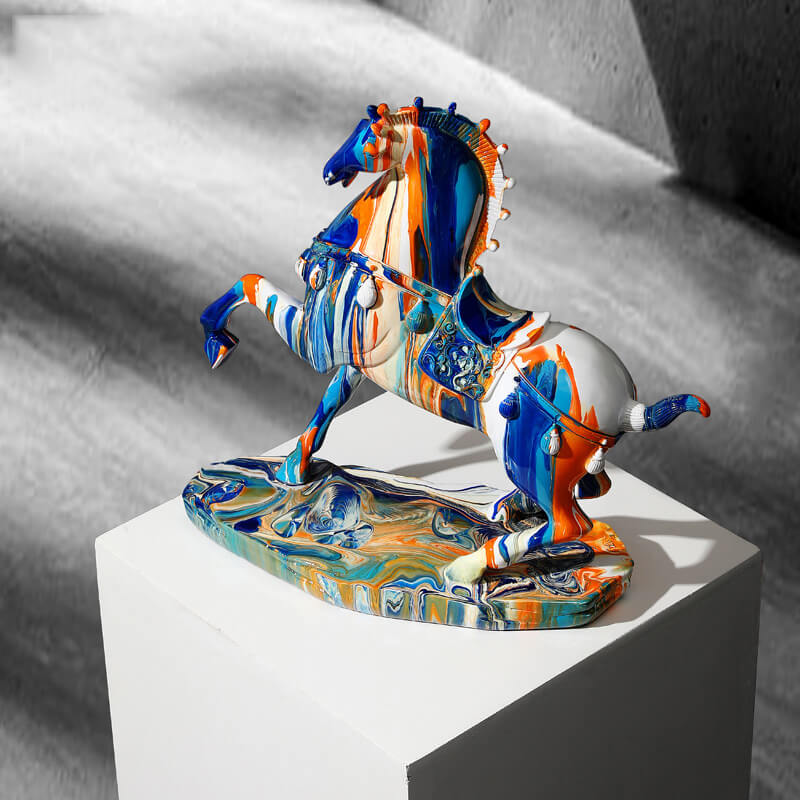 Lighteme Camouflage Horse Decorative Ornaments