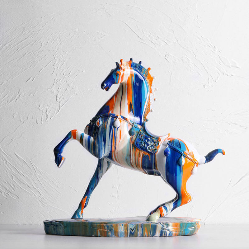 Lighteme Camouflage Horse Decorative Ornaments