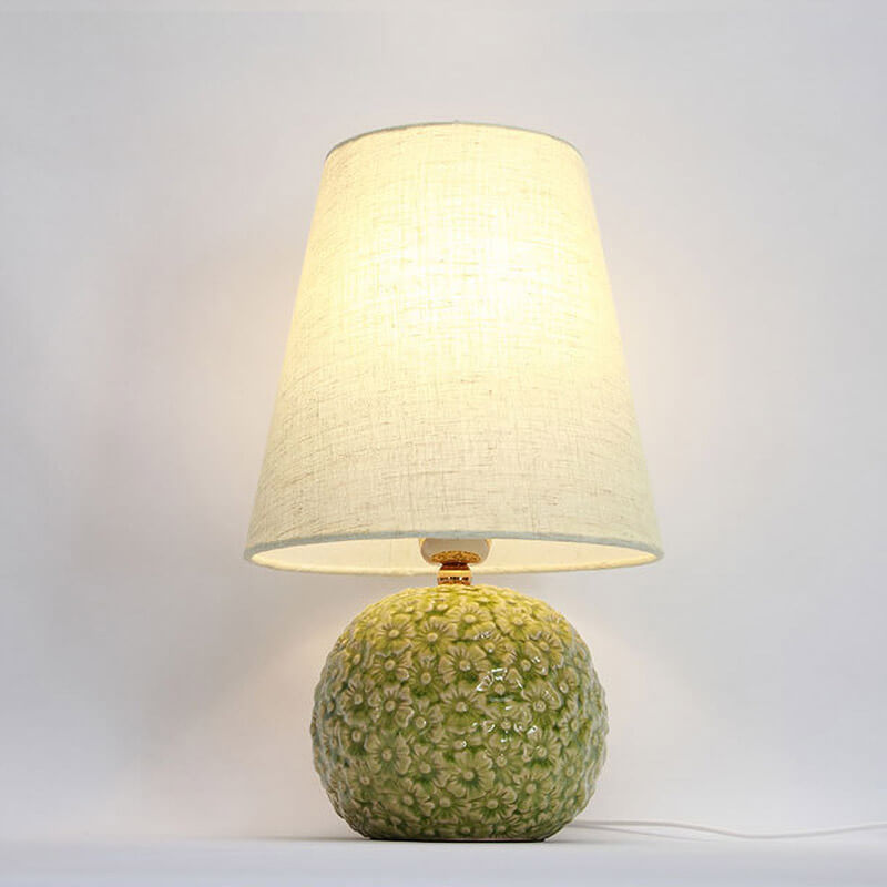 Lighteme Carved Flower Ceramic Table Lamp