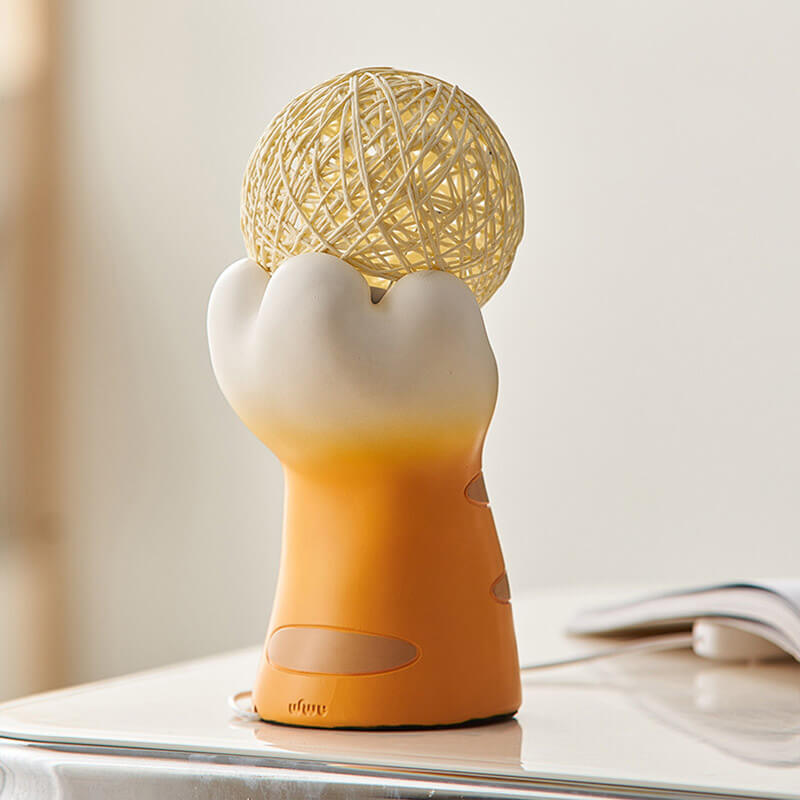 Lighteme Cat Claw Sepak Takraw Ball Lamp