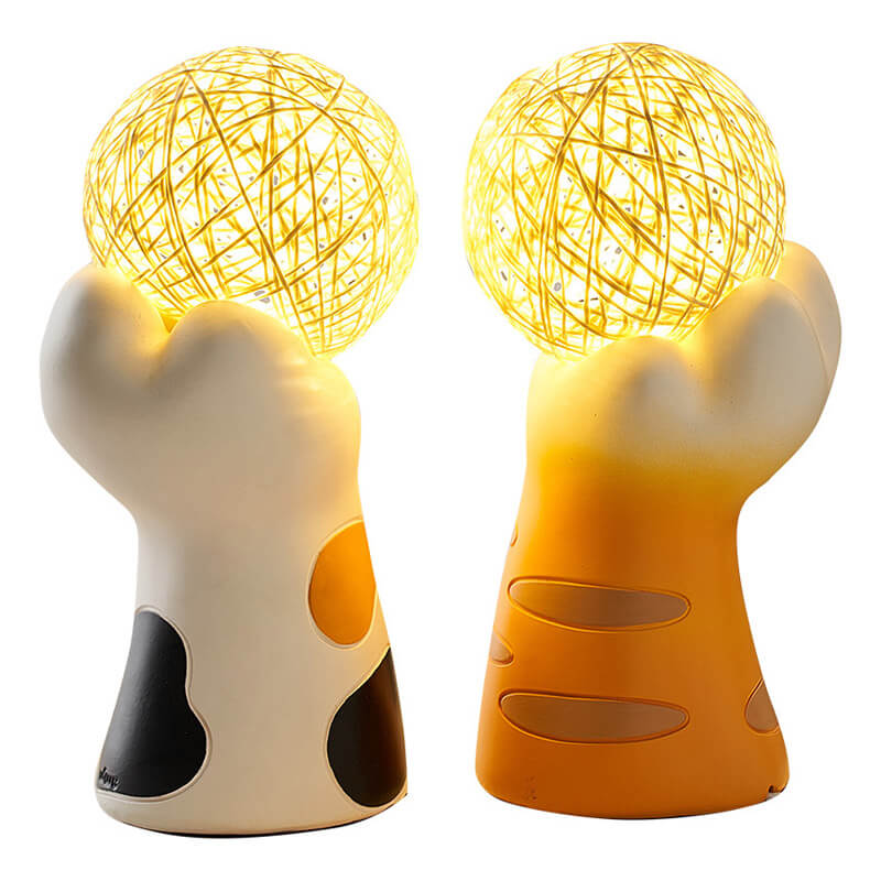 Lighteme Cat Claw Sepak Takraw Ball Lamp
