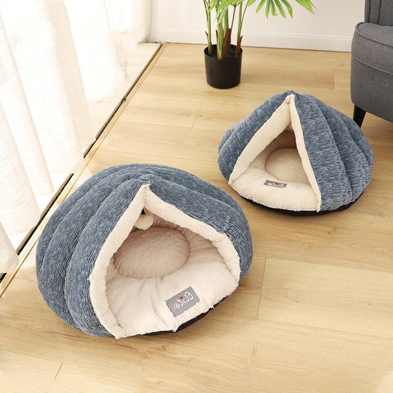 Lighteme Chenille Triangle PV Fleece Cat Bed (2 sizes)