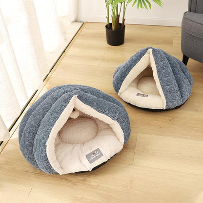 Lighteme Chenille Triangle PV Fleece Cat Bed (2 sizes)