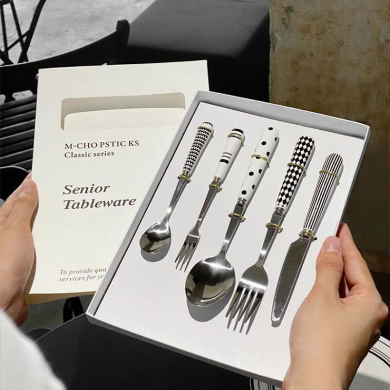 Lighteme Classic Tableware Set
