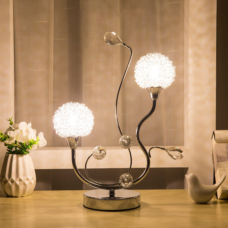 Lampe de table boule créative en aluminium Lighteme