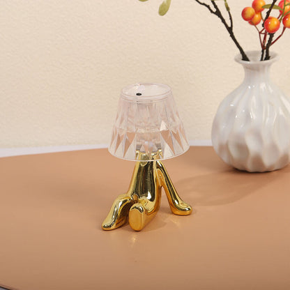 Lighteme Creative Statuette Table Lamp