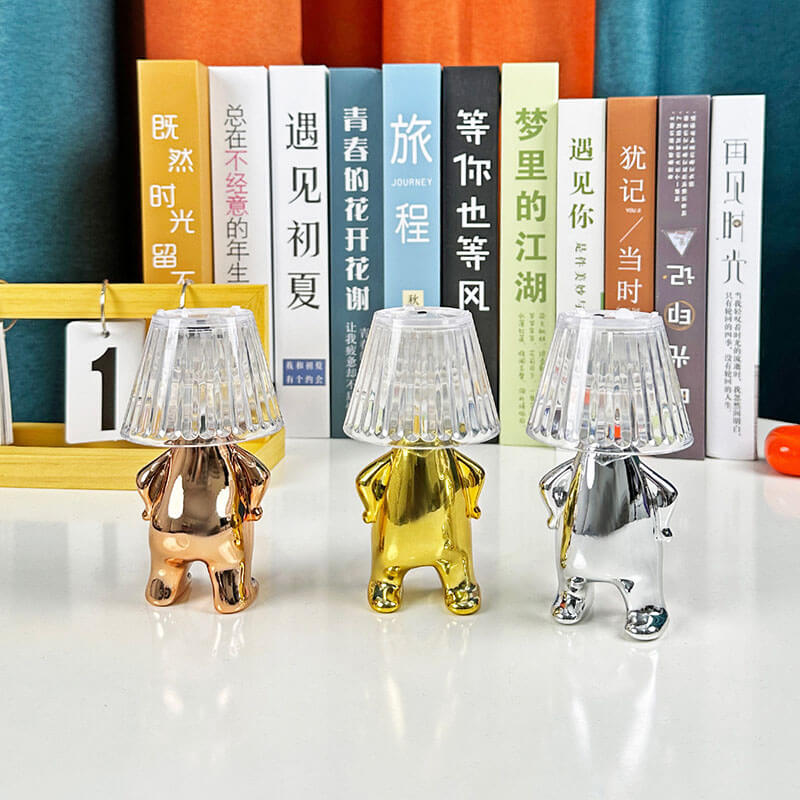 Lighteme Creative Statuette Table Lamp