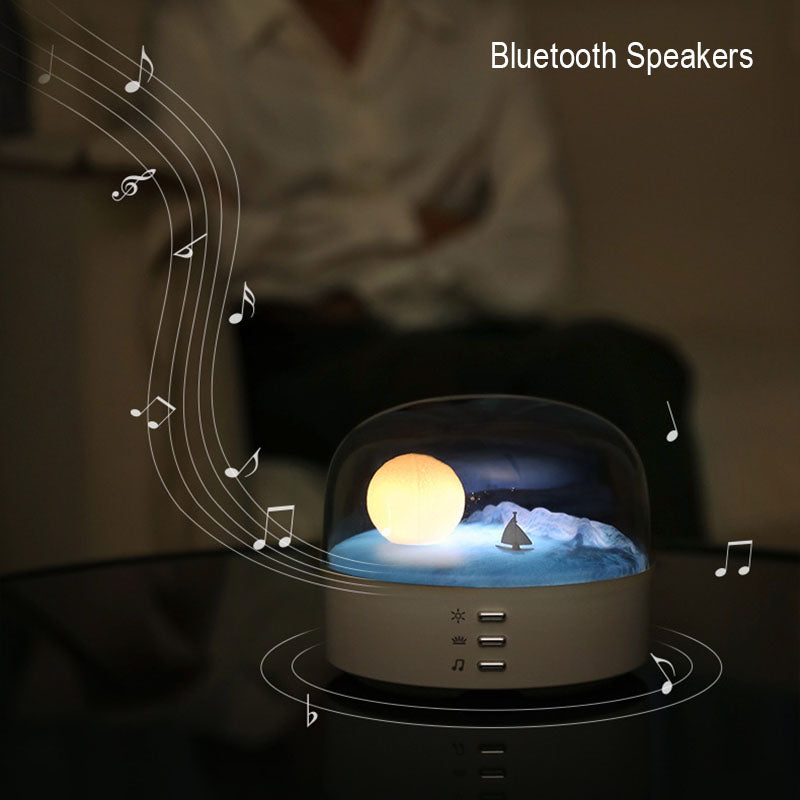 Lighteme Crescent Bluetooth Speaker