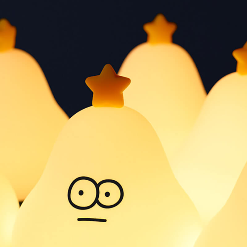 Lighteme Süße Weihnachtsbaum-Nachtlampe aus Silikon