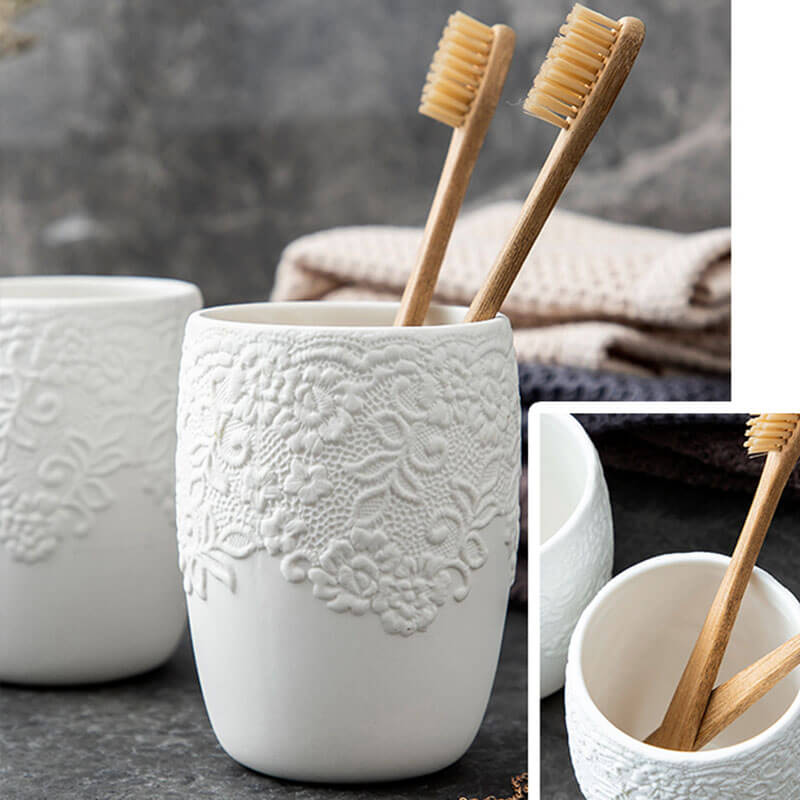 Lighteme Embossed Ceramic Bathroom Set