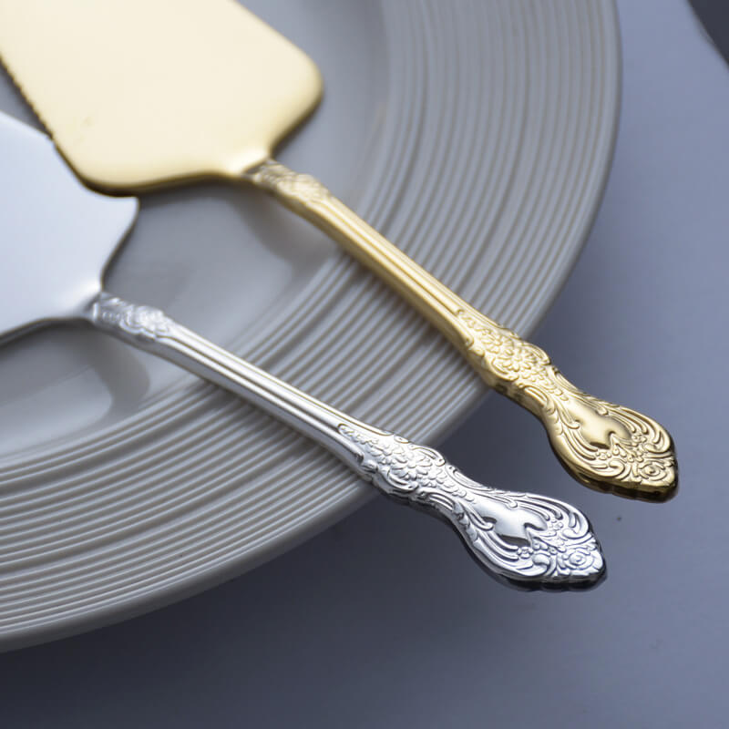 Lighteme Embossed Stainless Steel Cake Spatula