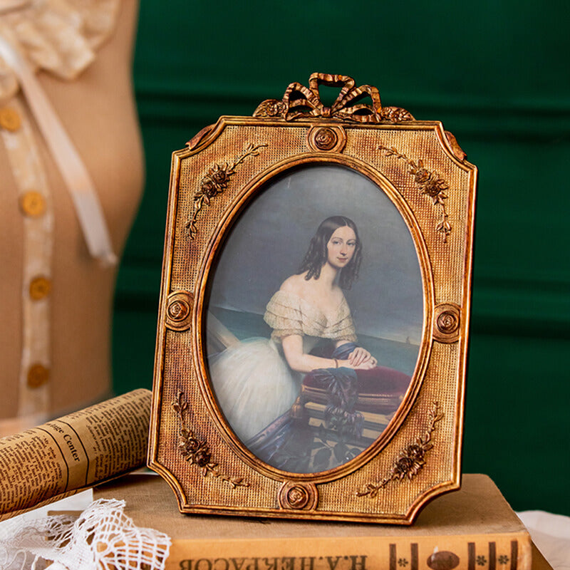 Lighteme European Classical Court Photo Frame
