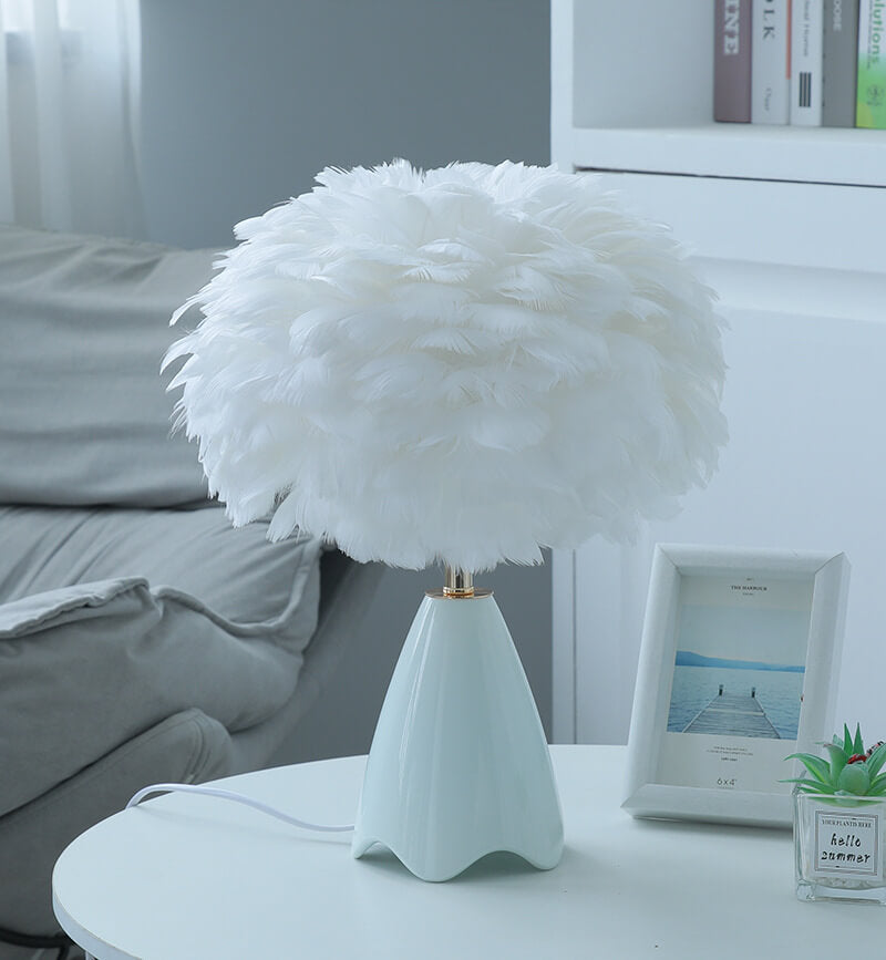 Lighteme Feather Glass Table Lamp
