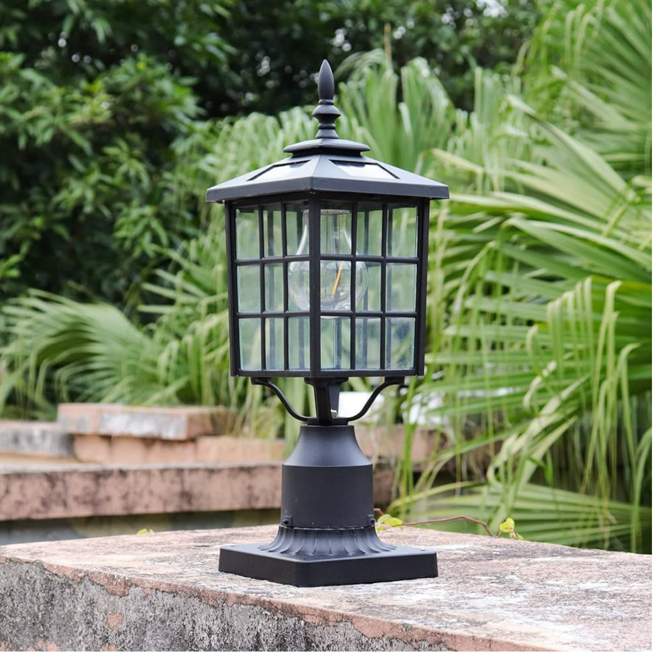 Lighteme LED Cast Aluminum Solar Post Light Fixture with 3-Inch Fitter Base for Outdoor Garden Post Pole Mount