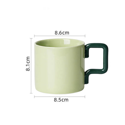 Tasse en céramique à anse géométrique Lighteme