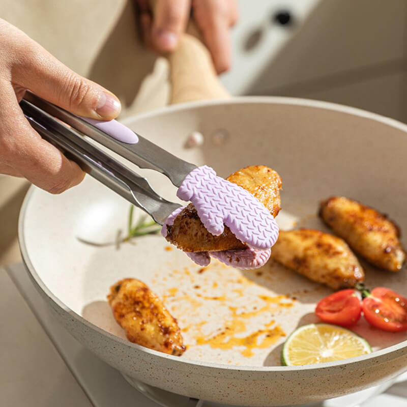 Lighteme Glove Shaped Silicone Baking Tongs