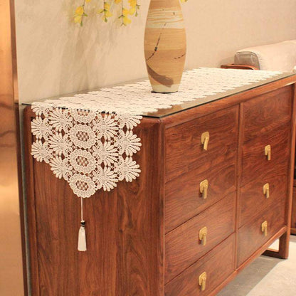 Lighteme Hollow Macrame Table Runner